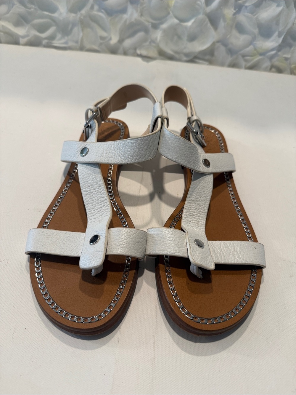 Vince Camuto White Leather T-Strap Sandals with Silver Accents